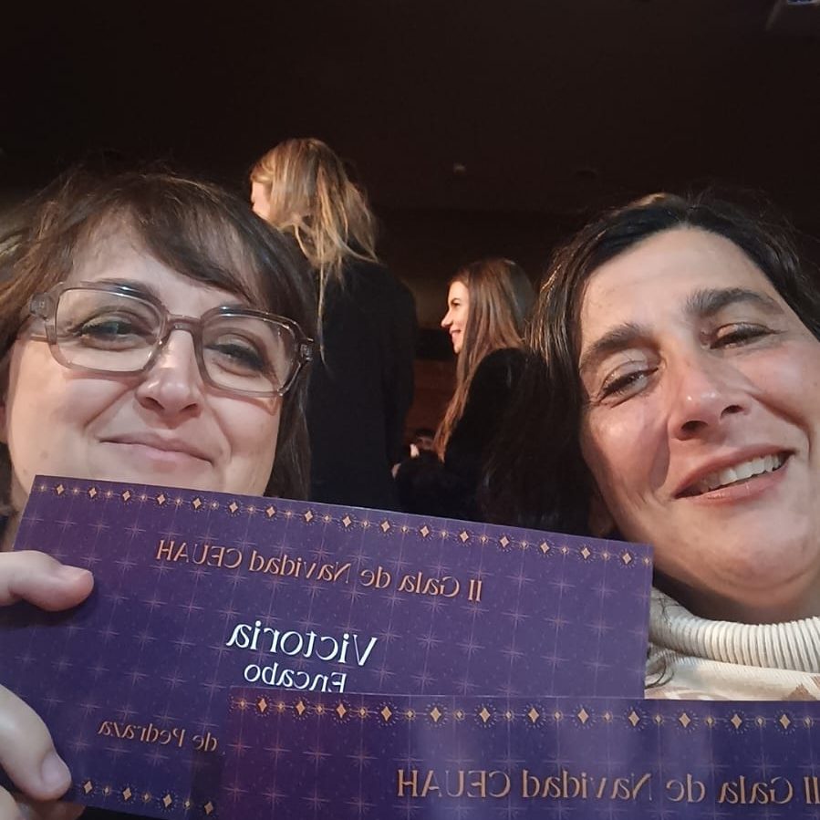 Francisca Real y Victoria Encabo en la gala navideña de CENUAH